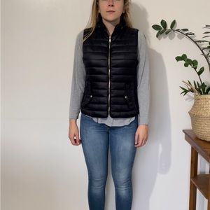 Love tree puffer vest size medium